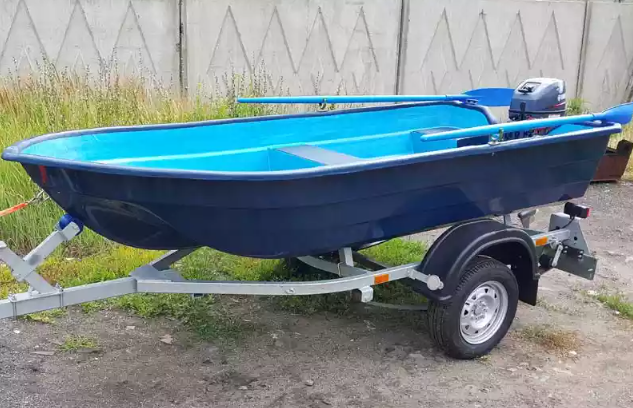 Стеклопластиковая лодка Neman-340 (тримаран) в Симферополе