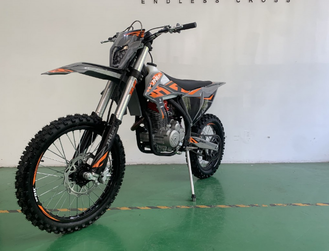 Мотоцикл JHLMOTO JHL LX4 CB300RL (175FMN) в Симферополе