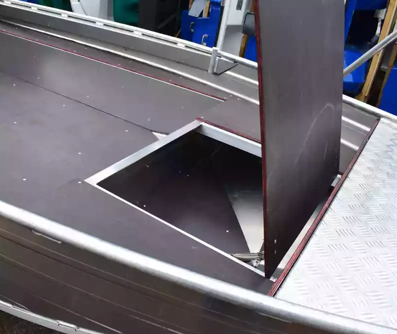 Алюминиевая лодка  Wyatboat-430 Master в Симферополе