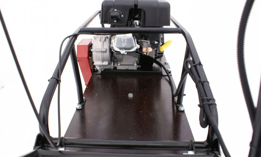 Мотобуксировщик БТС «МАЛЕК» 380/7 БЕЗ э/зап. Б/У в Симферополе