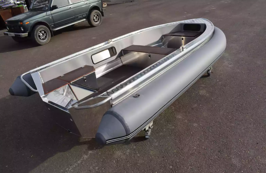 Алюминиевая лодка Wyatboat-370 в Симферополе