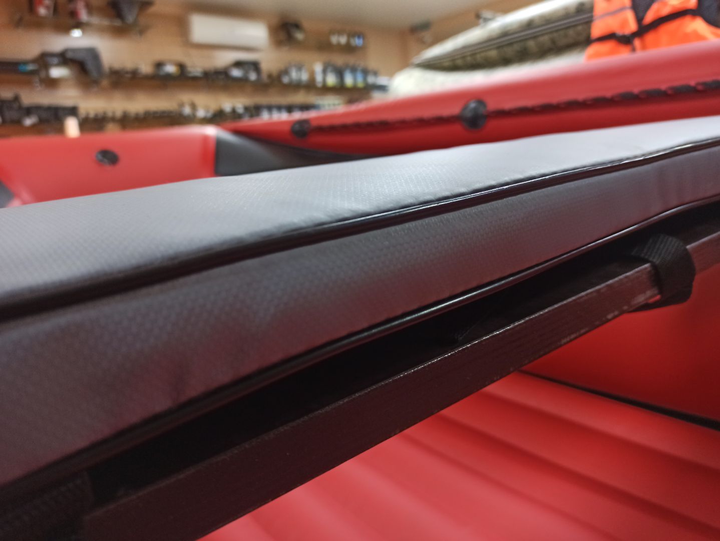 КОМПЛЕКТ МЯГКИХ НАКЛАДОК С СУМКОЙ ДЛЯ ЛОДОК 90Х20 СЕРЫЙ в Симферополе