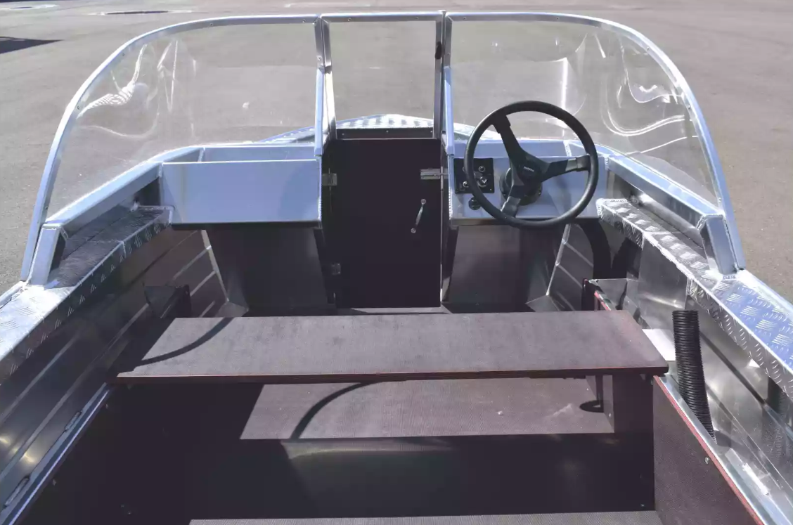 Алюминиевая лодка Wyatboat-390 DCM в Симферополе