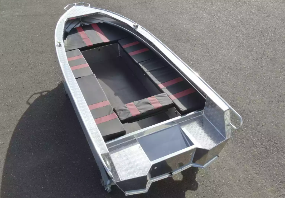 Алюминиевая лодка Wyatboat-390РМ увеличенный борт в Симферополе
