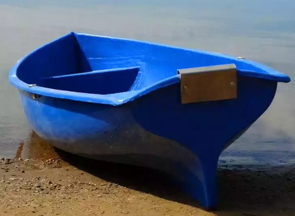 Стеклопластиковая лодка Омуль в Симферополе