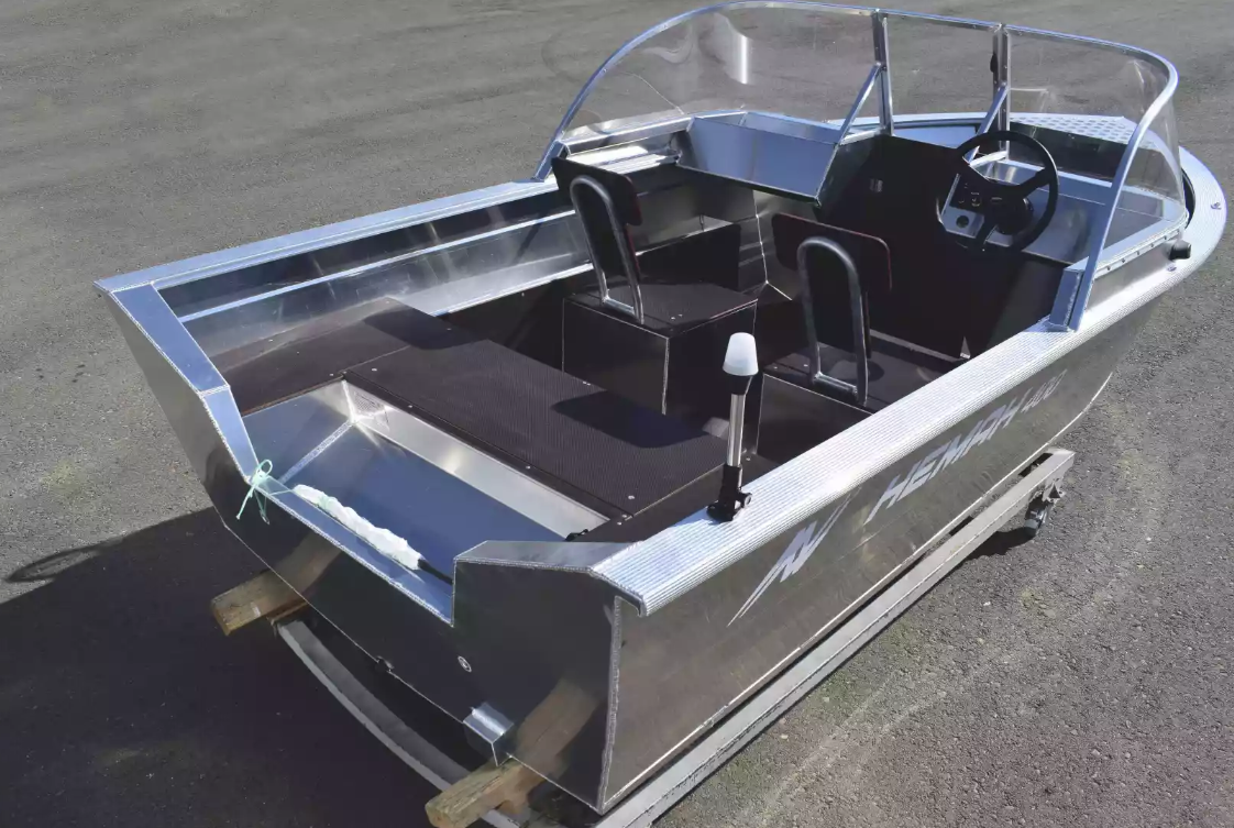 Алюминиевая лодка  Неман-400 DCM в Симферополе