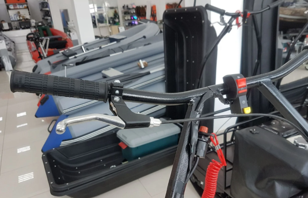 Мотобуксировщик PAXUS 650 AVANT 15 л.с. в Симферополе