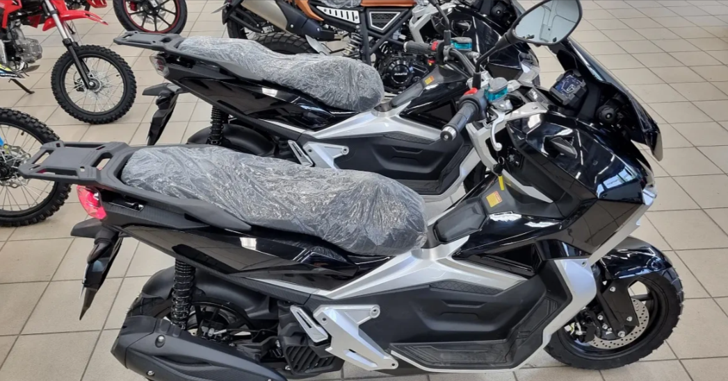 МаксиСкутер PROMAX ADV 200(49) (REPLICA HONDA) в Симферополе