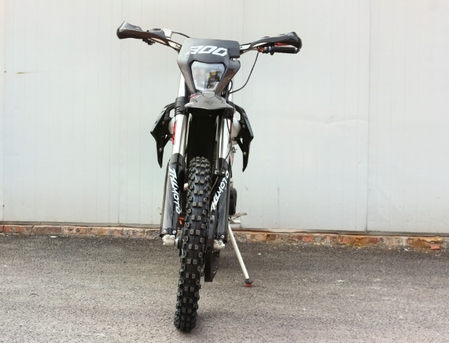 Мотоцикл JHLMOTO JHL Z3+ CB300 (175FMM) в Симферополе