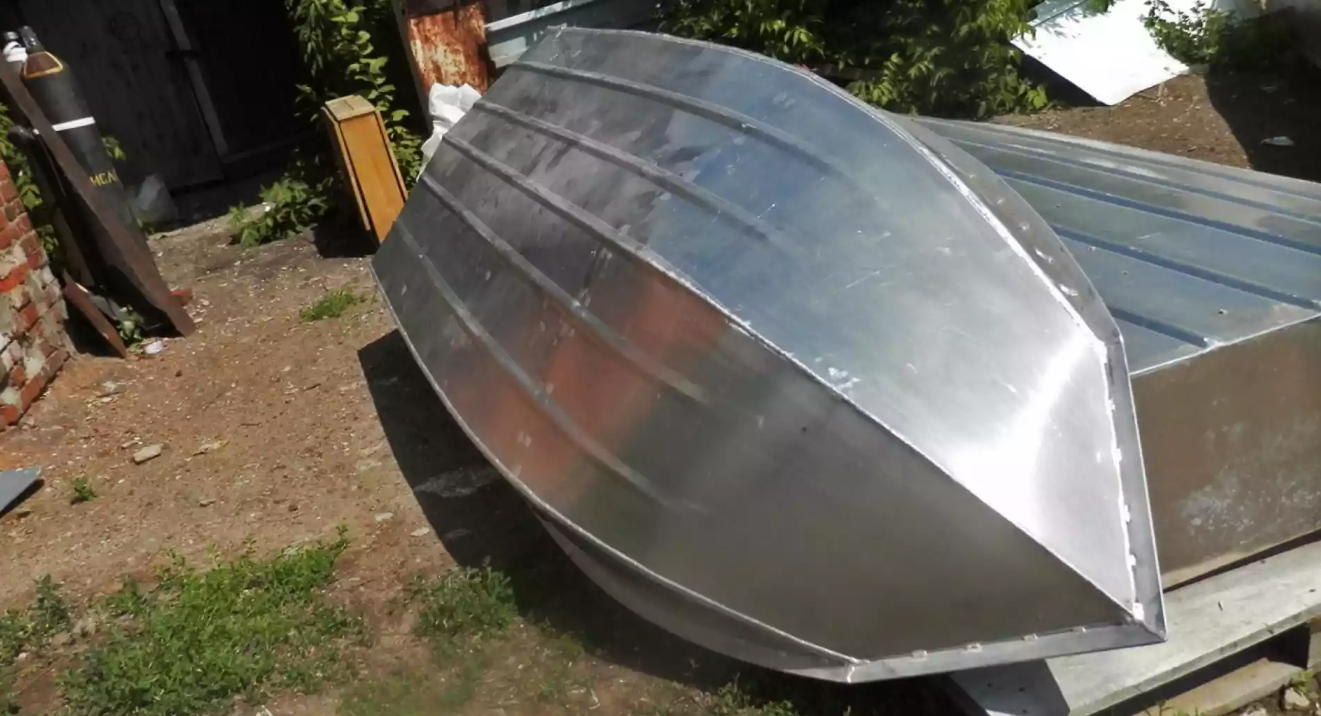 Алюминиевая лодка Вятка-Профи Вариант в Симферополе