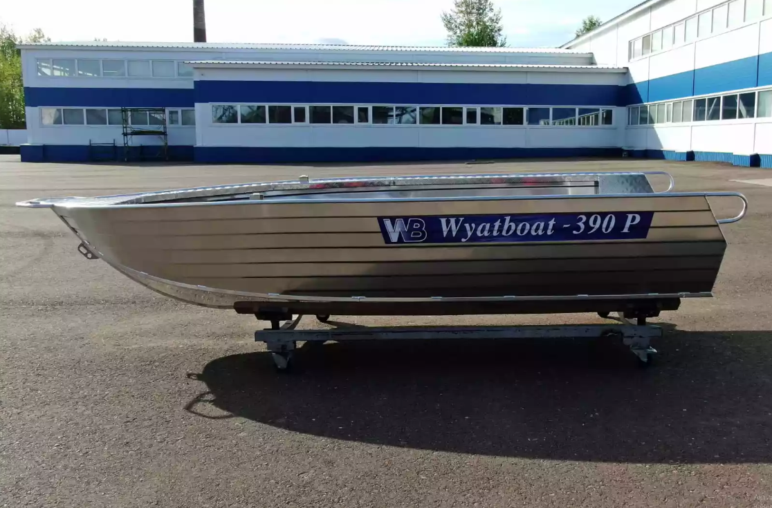 Алюминиевая лодка Wyatboat-390РМ увеличенный борт в Симферополе