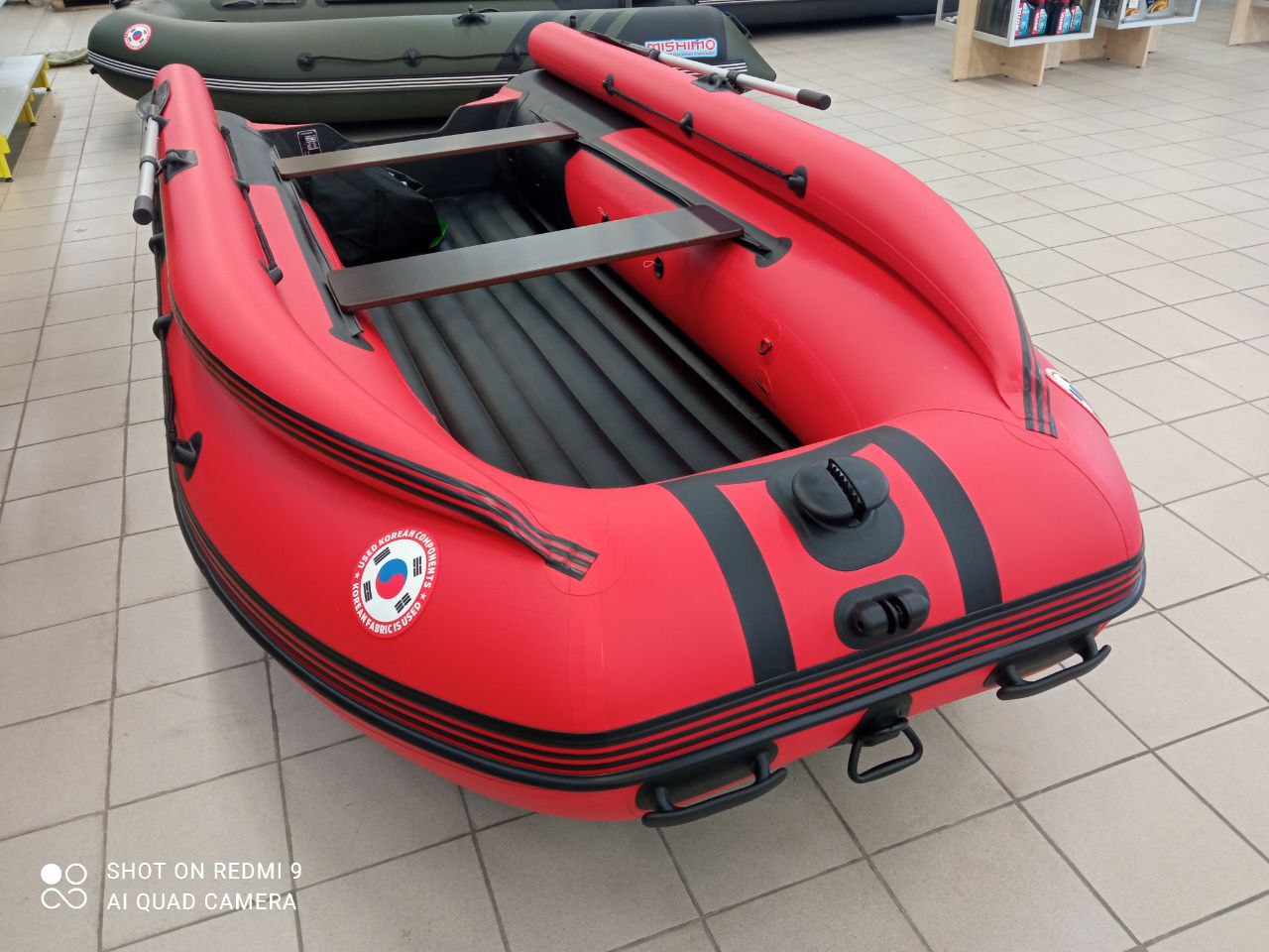 Лодка MISHIMO RIVER FJET PRO 410  под водомет в Симферополе