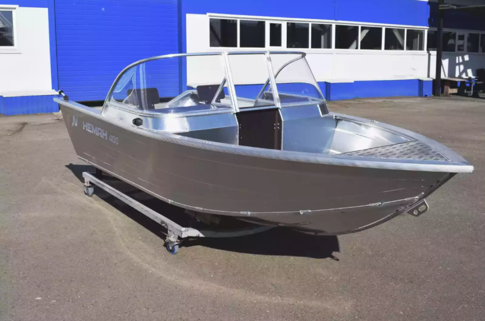 Алюминиевая лодка  Неман-400 DCM в Симферополе