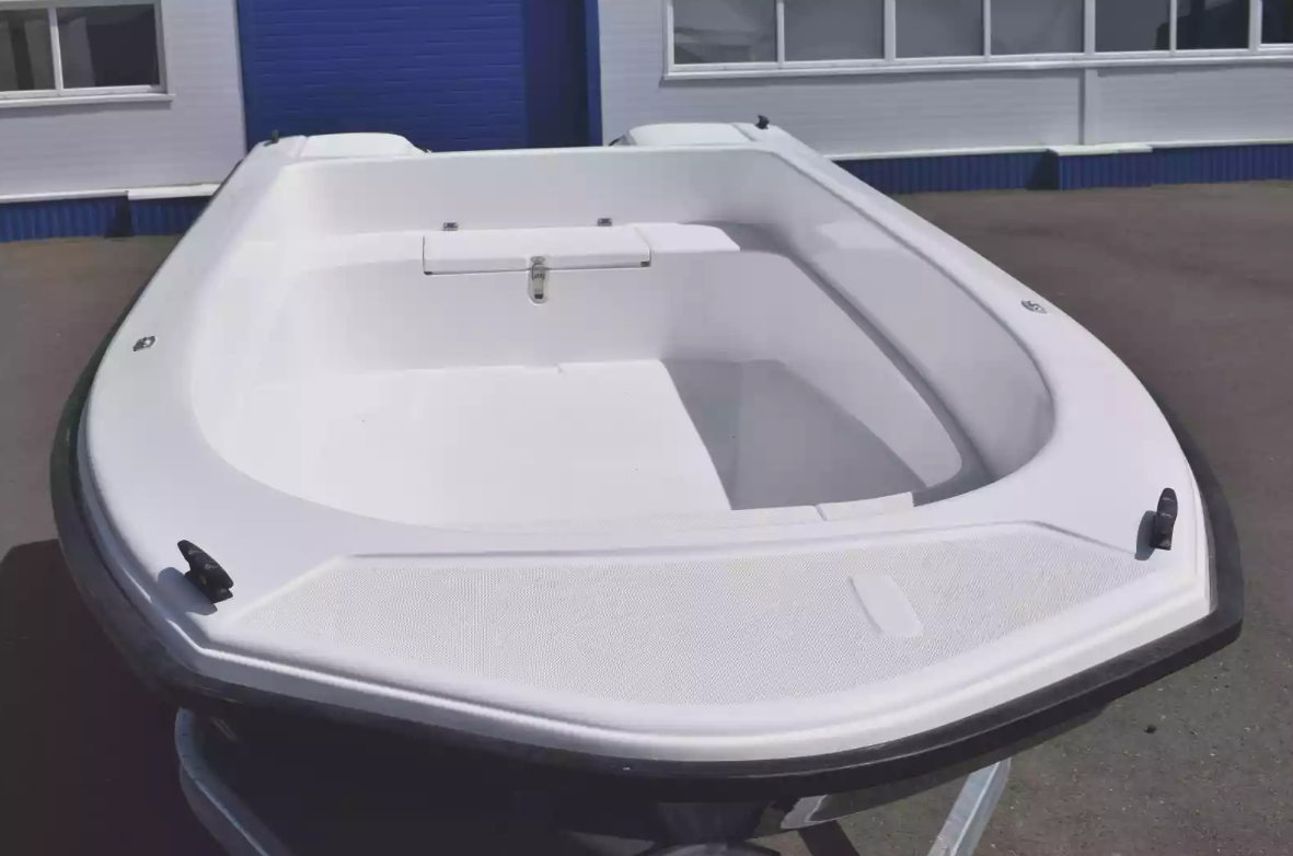 Стеклопластиковая лодка Wyatboat 430 тримаран в Симферополе