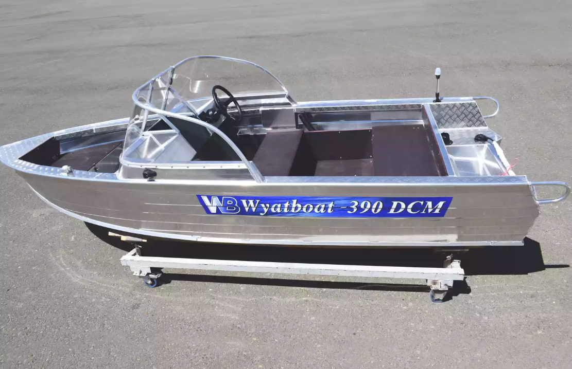 Алюминиевая лодка Wyatboat-390 DCM в Симферополе