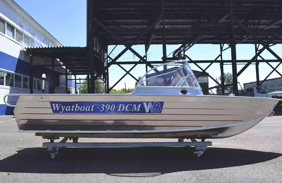 Алюминиевая лодка Wyatboat-390 DCM в Симферополе