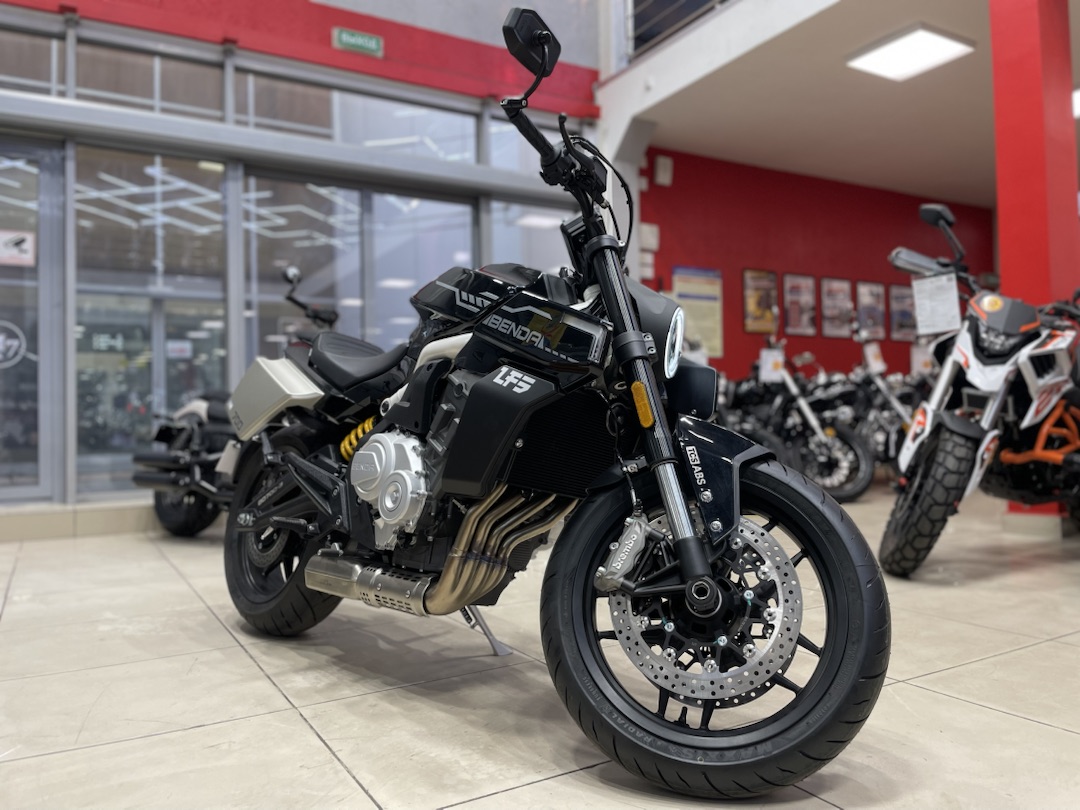 Мотоцикл Benda LFS 700 в Симферополе