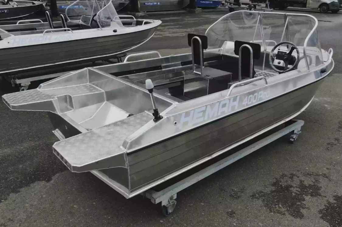 Алюминиевая лодка  Neman-400 PRO в Симферополе