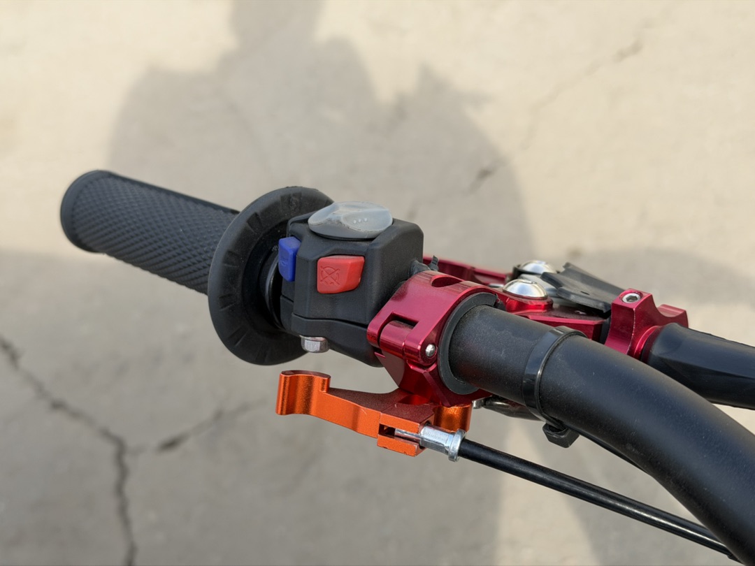 Кроссовый мотоцикл PROMAX HELLCAT KBS350 в Симферополе