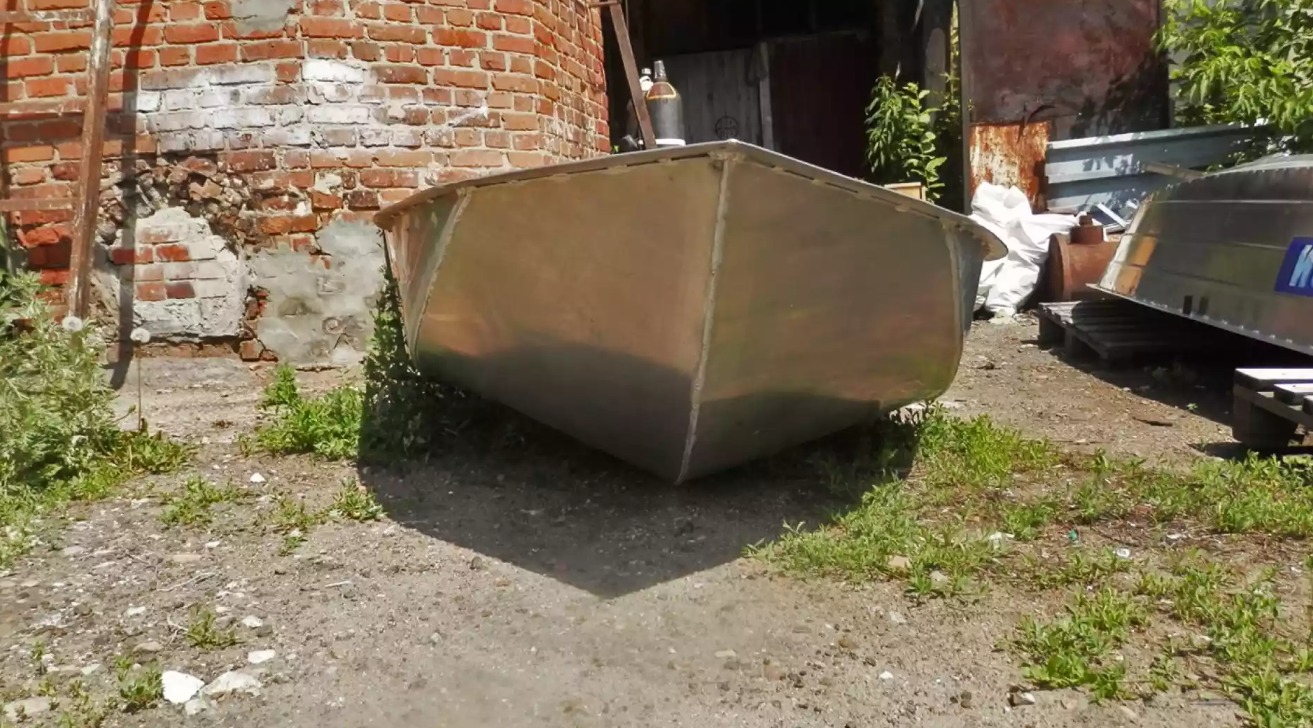 Алюминиевая лодка Вятка-Профи Вариант в Симферополе