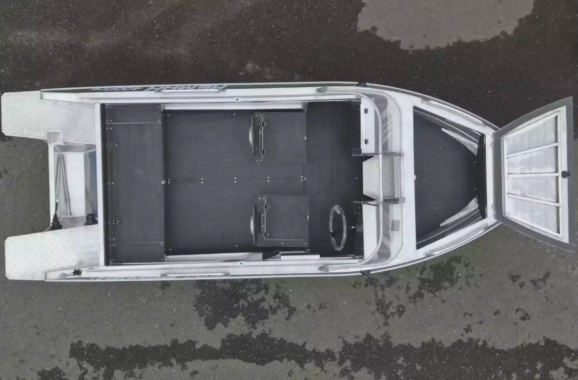 Алюминиевая лодка  Neman-400 PRO в Симферополе