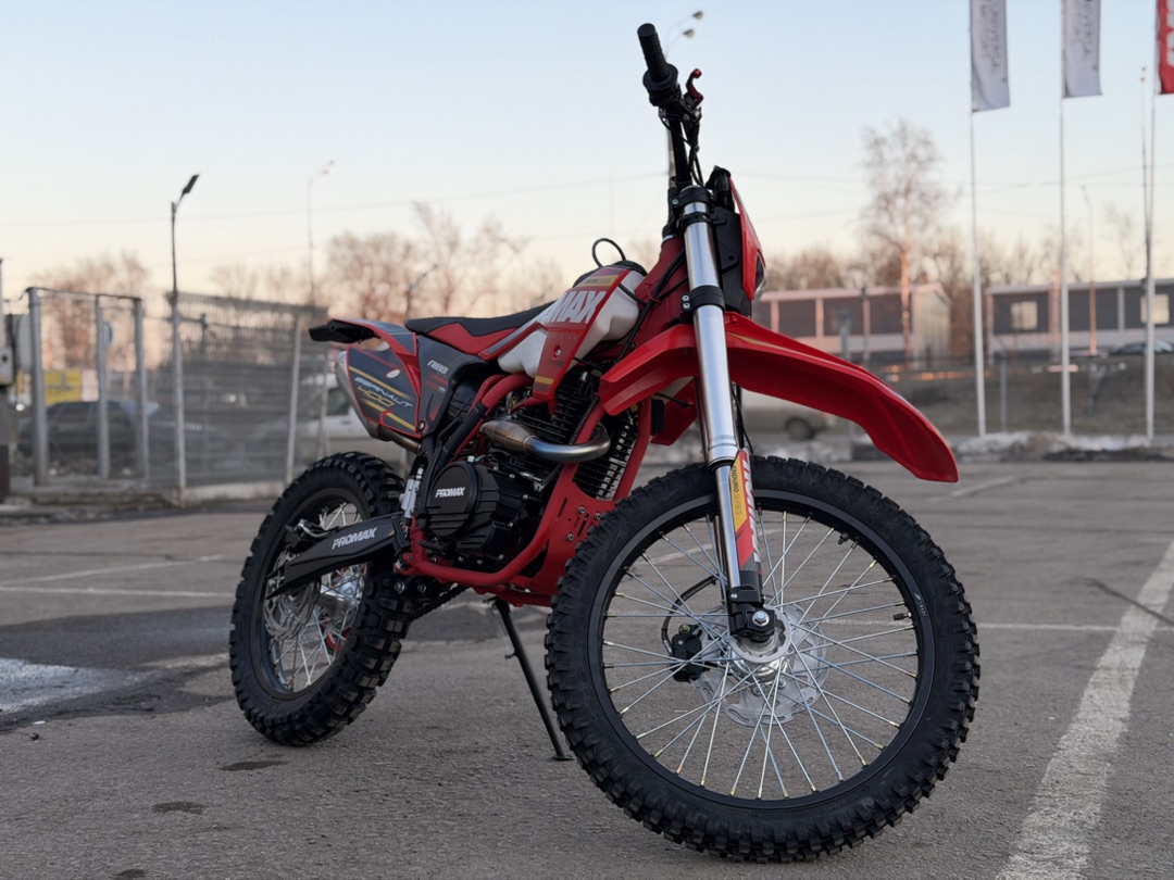 Кроссовый мотоцикл (эндуро) PROMAX BERNAUT 400 в Симферополе