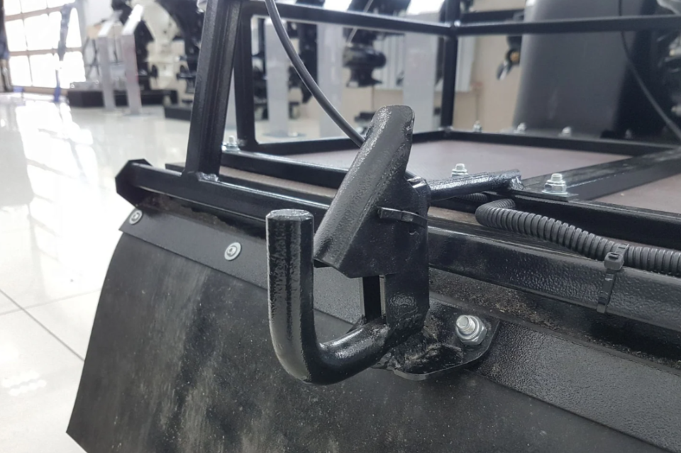 Мотобуксировщик PAXUS 650 AVANT 15 л.с. в Симферополе