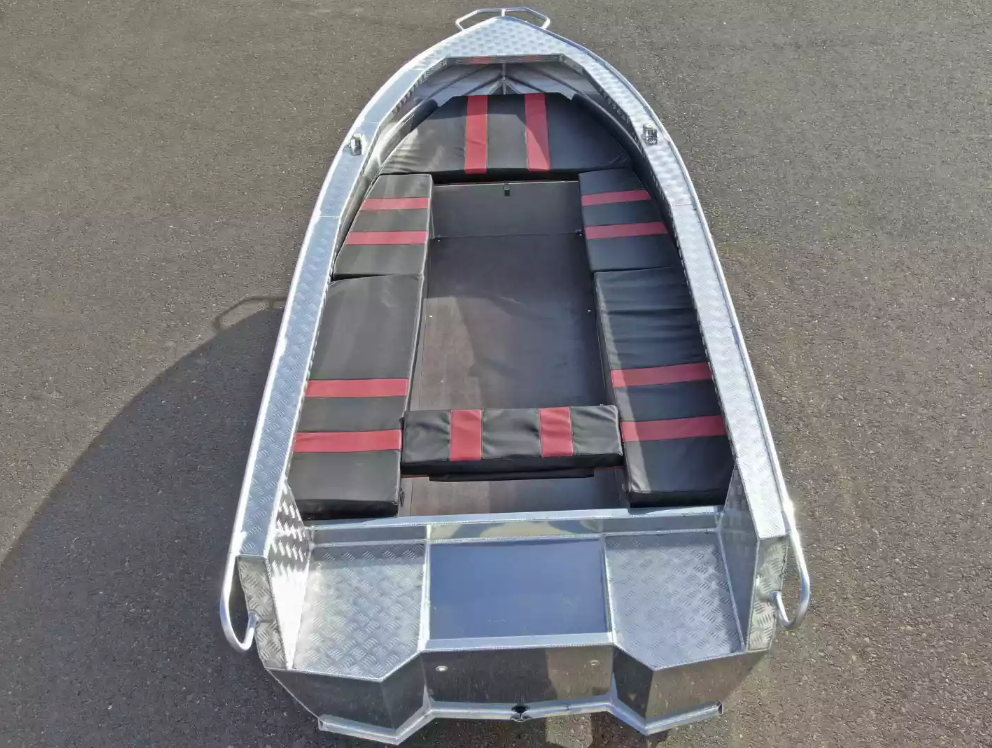 Алюминиевая лодка Wyatboat-390РМ увеличенный борт в Симферополе