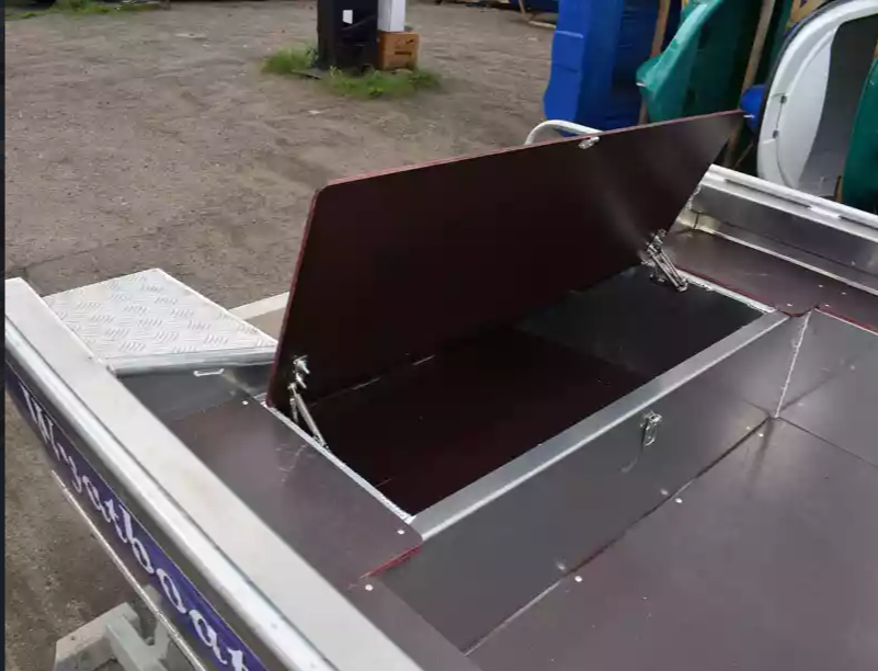 Алюминиевая лодка  Wyatboat-430 Master в Симферополе