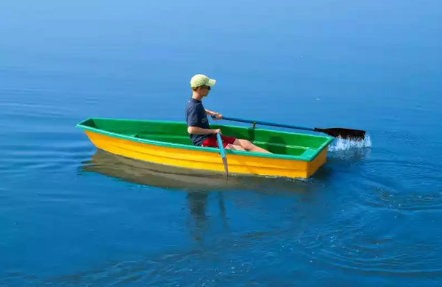 Стеклопластиковая лодка Малютка в Симферополе