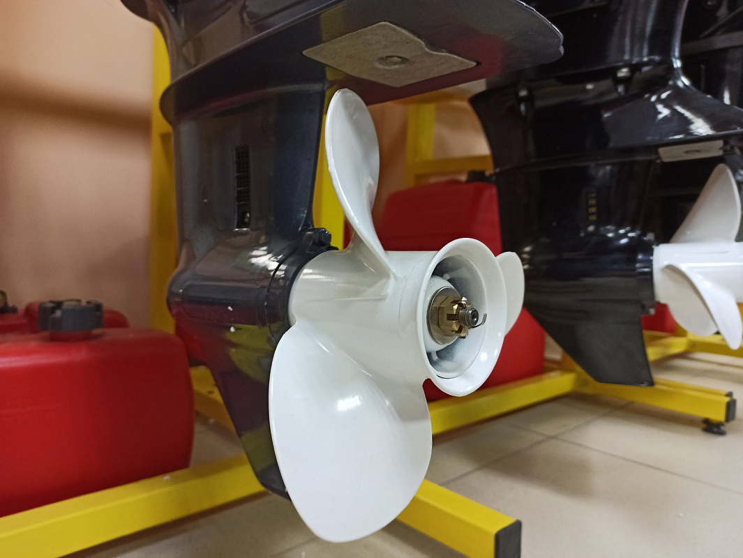 Лодочный мотор BREEZE F9,9S (4х тактный) в Симферополе