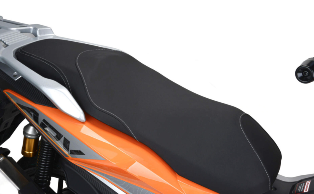 Скутер MOTOLAND (МОТОЛЕНД) T-MAX 150 в Симферополе