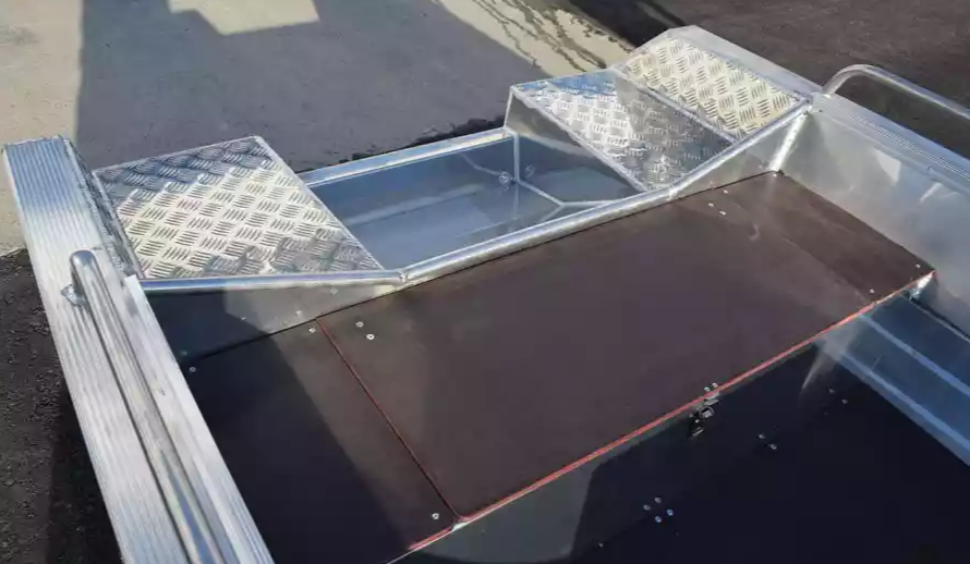 Алюминиевая лодка  Wyatboat-430 Р в Симферополе