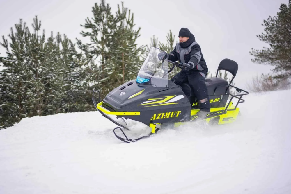 Миниснегоход Бурлак Азимут 24 л.с. , эл.запуск, реверс, тормоз гидравл, капот черный в Симферополе