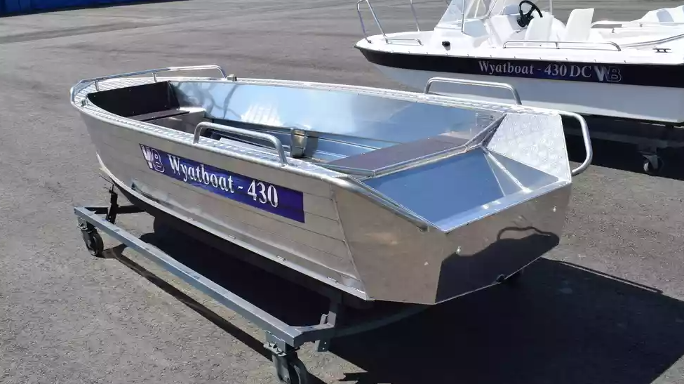 Алюминиевая лодка  Wyatboat-430М в Симферополе