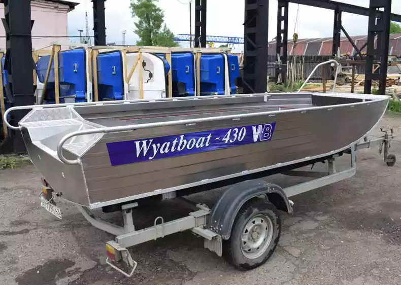 Алюминиевая лодка  Wyatboat-430 Master в Симферополе