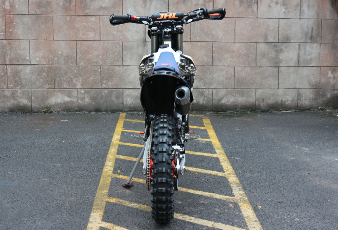 Мотоцикл JHLMOTO JHL Z8i (EFI) NC300S (182-MN) в Симферополе