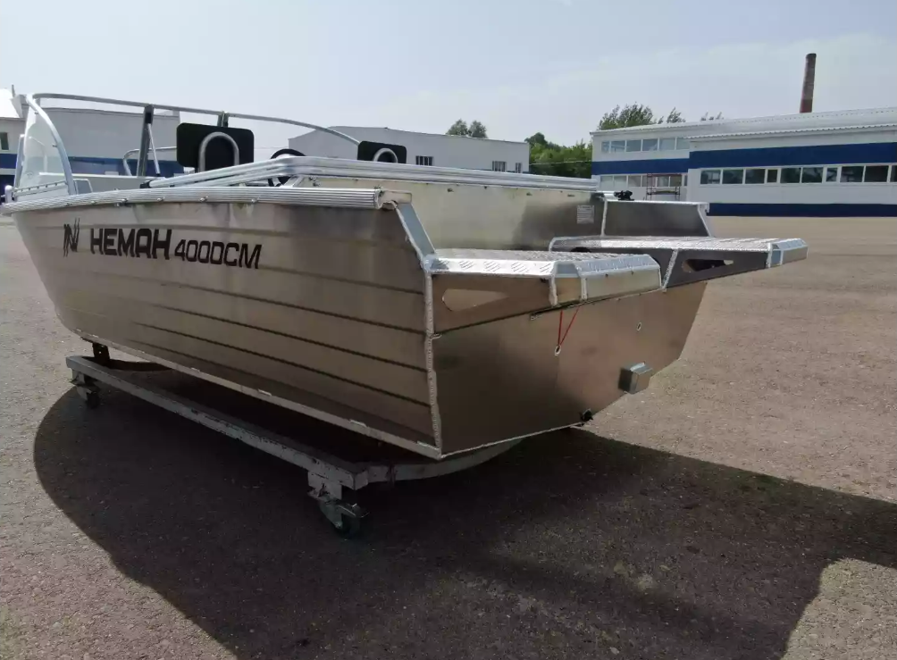 Алюминиевая лодка  Неман-400 DCM NEW в Симферополе