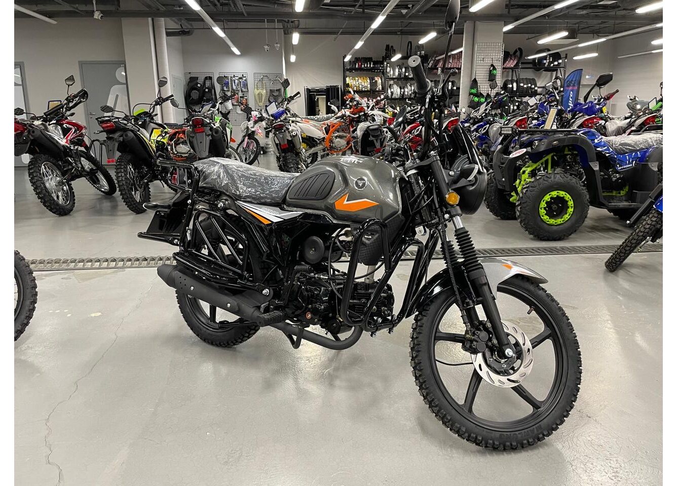 Мопед VMC NOVA 49сс (125сс) Led Full, дисковый тормоз, RKB RATO с баланс. валом, сигнализация в Симферополе