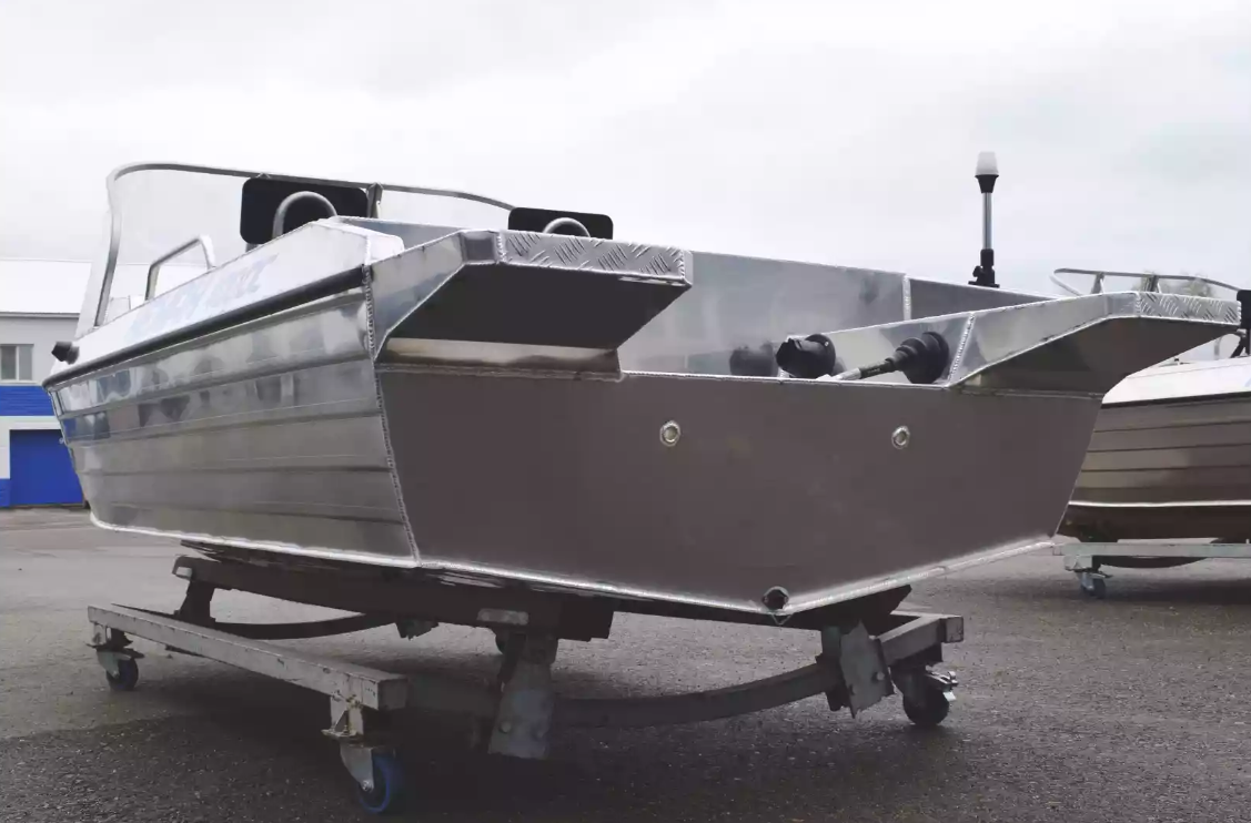 Алюминиевая лодка  Neman-400 DC в Симферополе