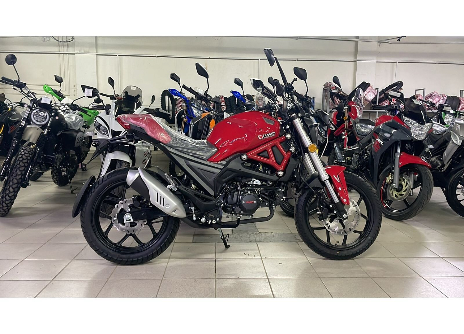 Мотоцикл VMC Monster - 250сс (replica Ducati Monster), дисковый тормоз, баланс. вал. в Симферополе