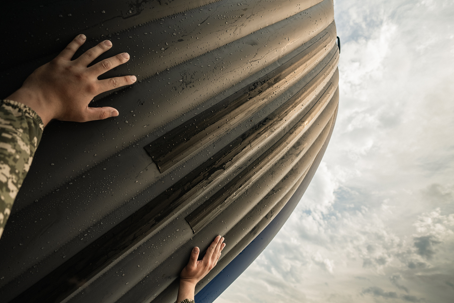 Лодка MISHIMO RIVER FJET PRO 410  под водомет в Симферополе