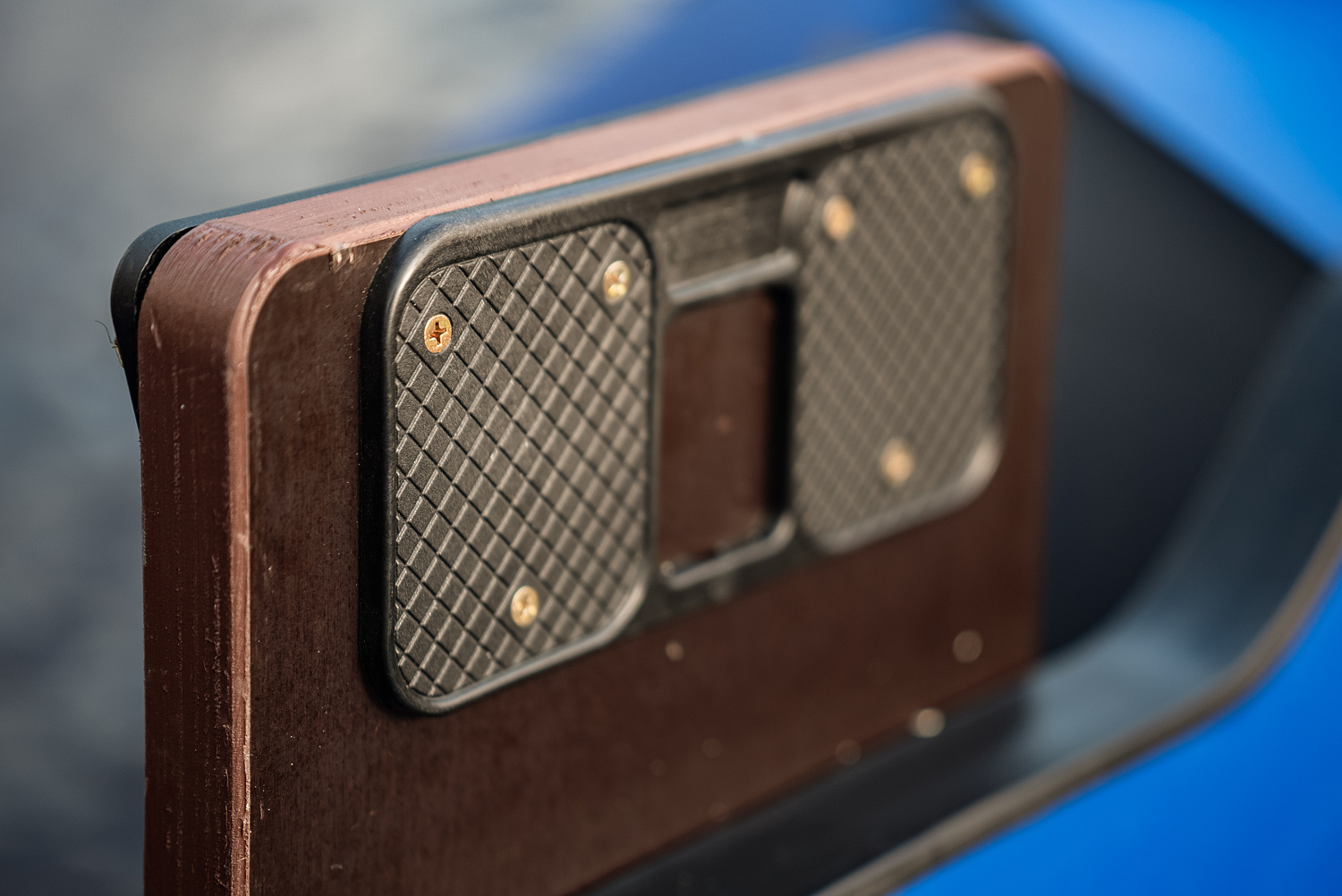 Лодка MISHIMO RIVER FJET PRO 410  под водомет в Симферополе