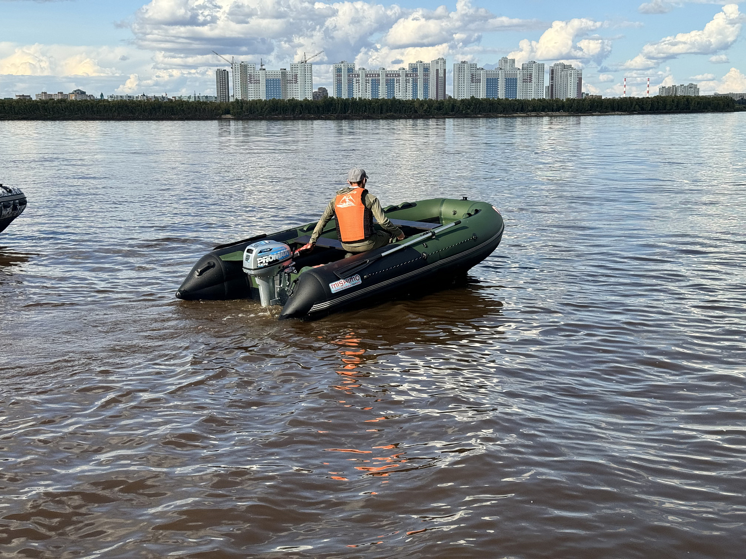 Лодка MISHIMO BIG FLOOR 380 в Симферополе