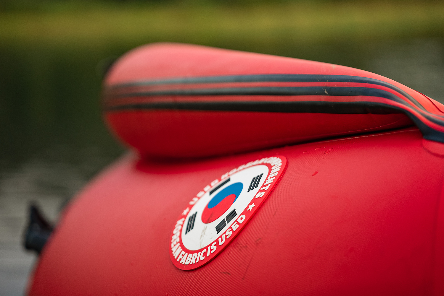 Лодка MISHIMO RIVER FJET PRO 410  под водомет в Симферополе