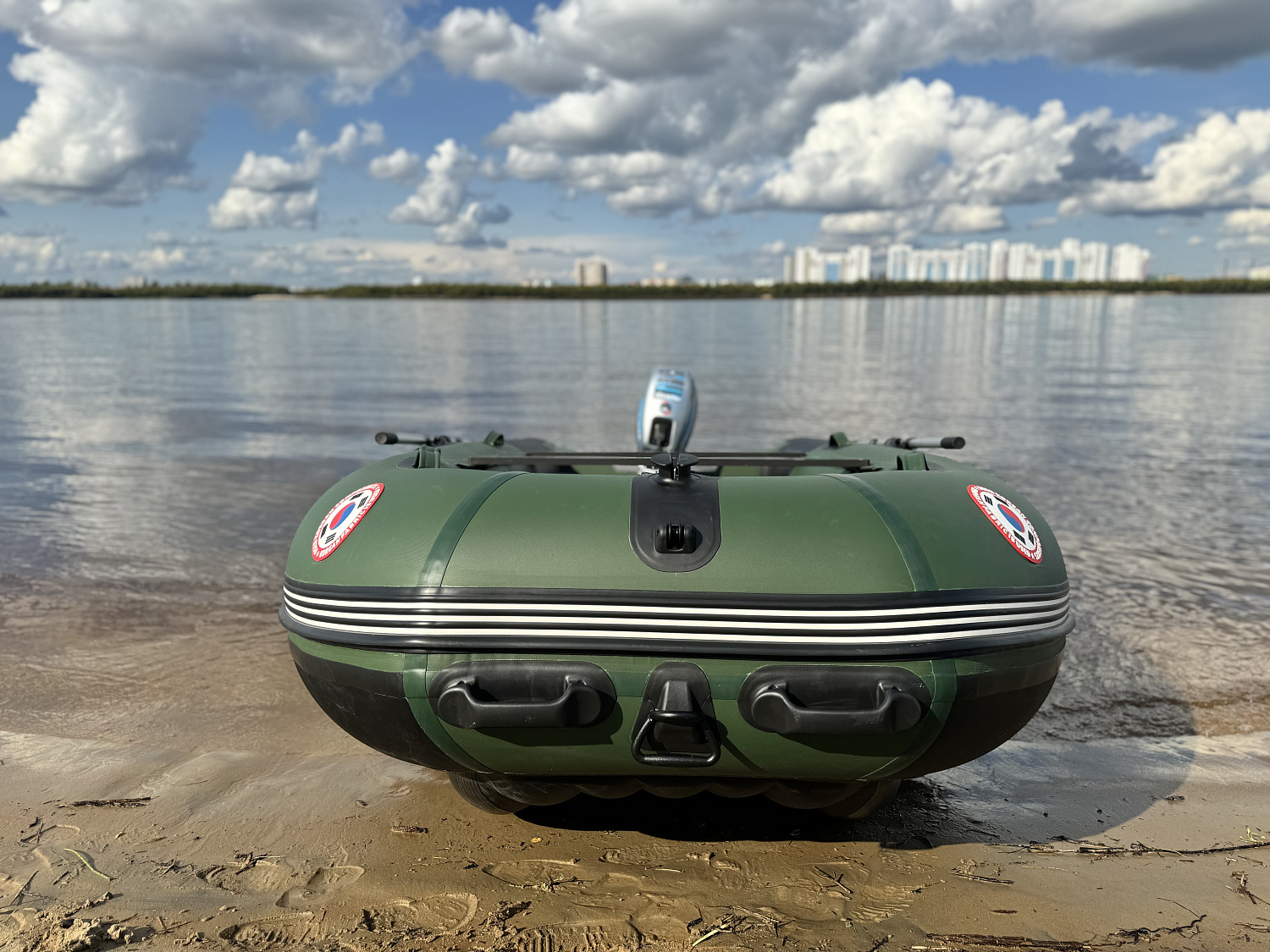 Лодка MISHIMO BIG FLOOR 400 в Симферополе