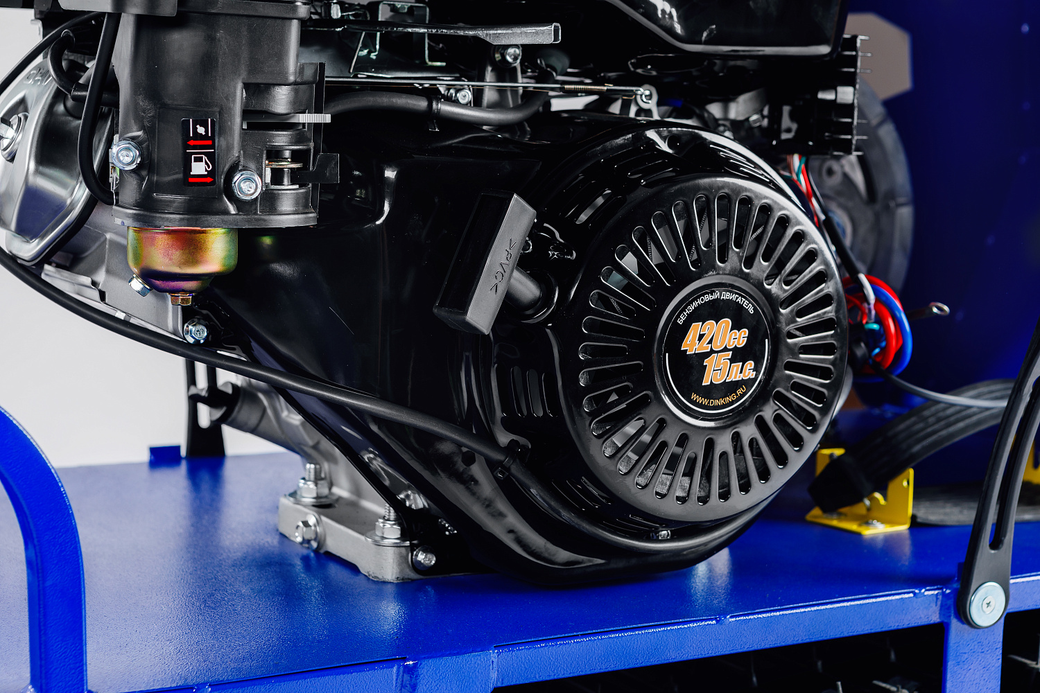 МОТОБУКСИРОВЩИК SNOW DOG 15 л.с. в Симферополе