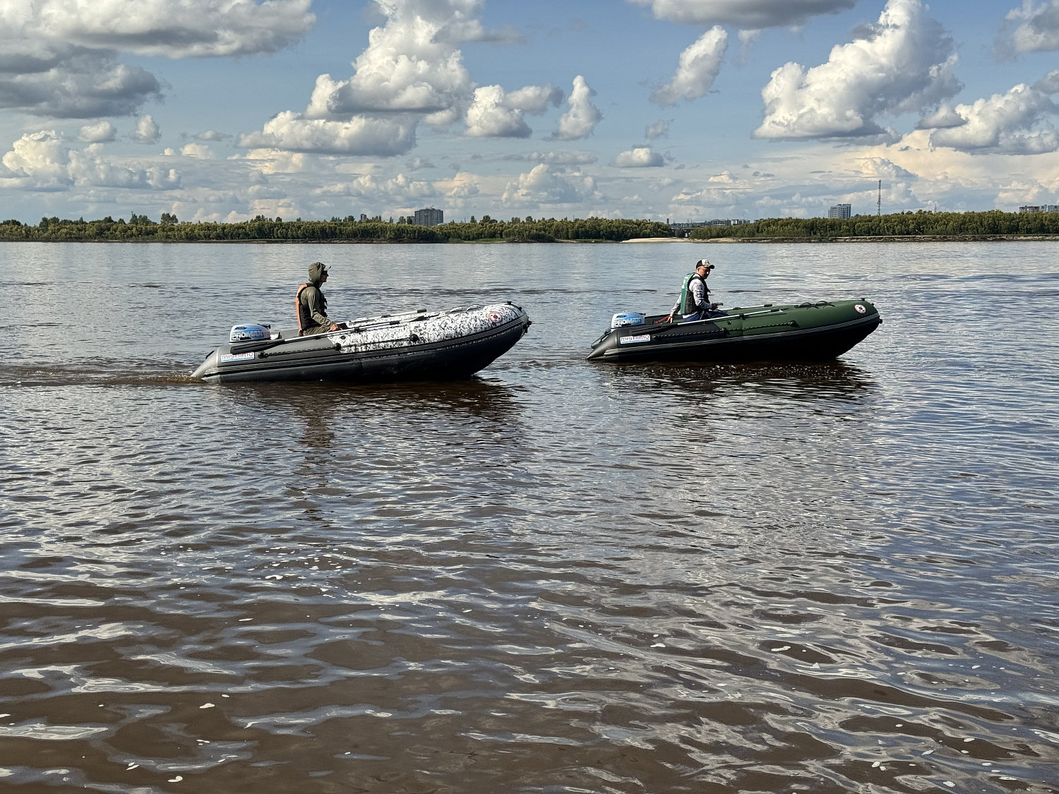 Лодка MISHIMO BIG FLOOR 440 в Симферополе