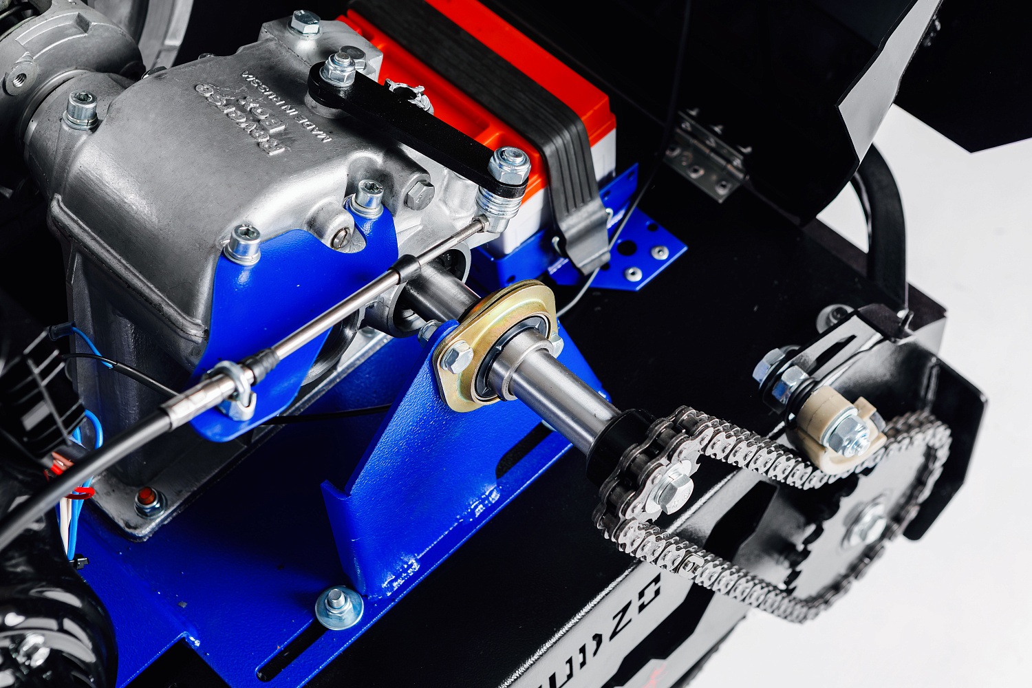 МОТОБУКСИРОВЩИК IKUDZO LONG 2.0 1700/500 EKR19 в Симферополе