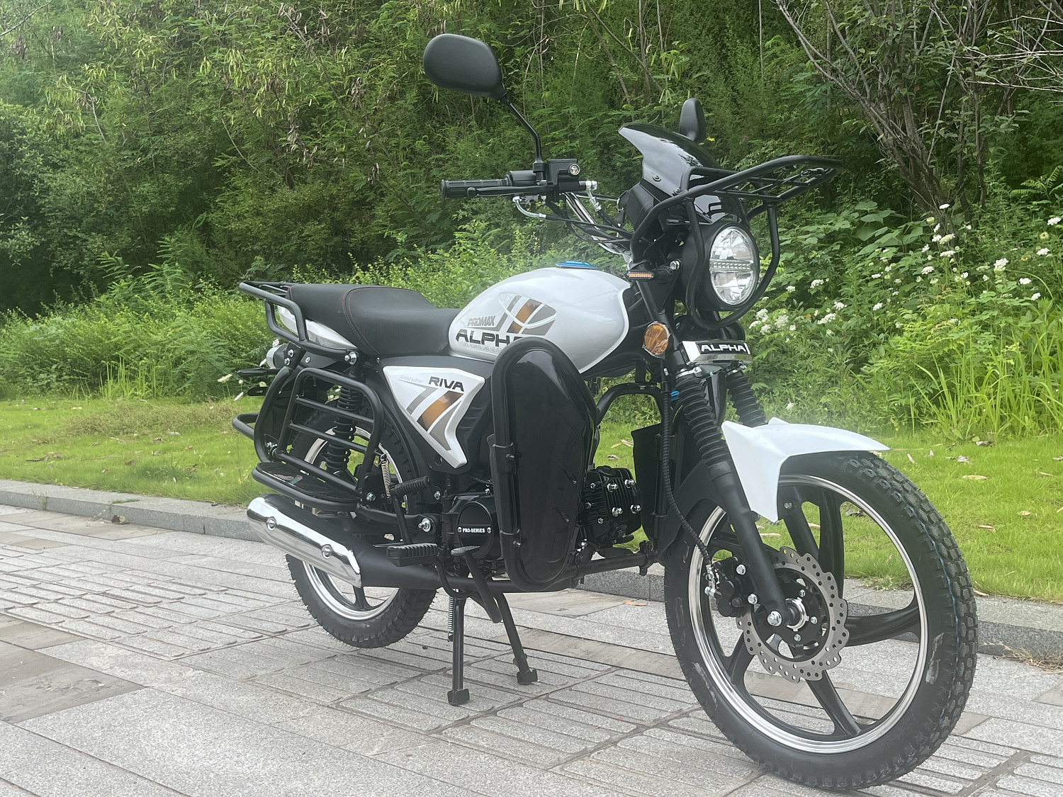 Мопед PROMAX ALPHA RIVA OFF-ROAD 130(49) в Симферополе